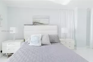 2625 Collins Ave, Miami Beach, FL 33140 - Photo 36