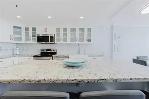 2625 Collins Ave, Miami Beach, FL 33140 - Photo 56
