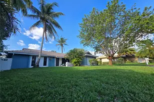 11578 NW 39th Pl, Coral Springs, FL 33065 - Photo 4