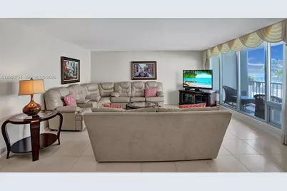 4280 Galt Ocean Dr #2K, Fort Lauderdale, FL 33308 - Photo 2