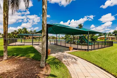 12735 Stonebrook Dr, Davie, FL 33330 - Photo 60