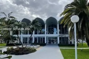 488 NW 165th St Rd, Miami, FL 33169 - Photo 8