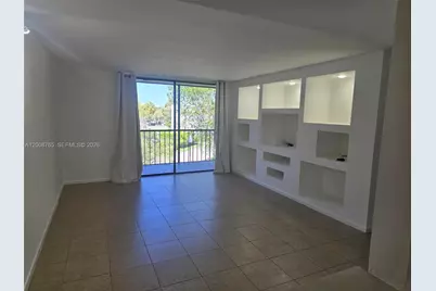 8045 SW 107th Ave #323, Miami, FL 33173 - Photo 2