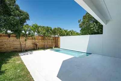 1241-2 SW 23th, Miami, FL 33145 - Photo 16