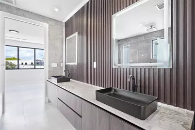 1241-2 SW 23th, Miami, FL 33145 - Photo 30