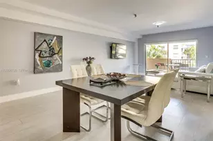 250 181 Dr, Sunny Isles Beach, FL 33160 - Photo 4