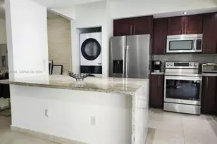 9195 Fontainebleau Blvd, Miami, FL 33172 - Photo 8