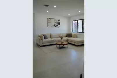 1524 NE 14th Ter, Fort Lauderdale, FL 33304 - Photo 6