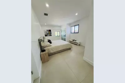 1524 NE 14th Ter, Fort Lauderdale, FL 33304 - Photo 18