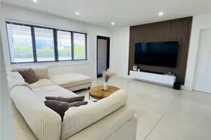 1524 NE 14th Terrace, Fort Lauderdale, FL 33304 - Photo 1