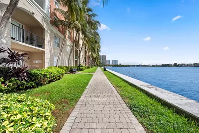 17145 N Bay Rd #4502, Sunny Isles Beach, FL 33160 - Photo 22