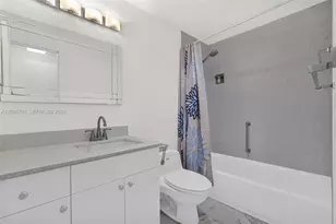 5825 Collins Ave, Miami Beach, FL 33140 - Photo 22