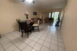 9270 Fontainebleau Blvd, Miami, FL 33172 - Photo 4