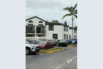 9711 Fontainebleau Blvd #D101, Miami, FL 33172 - Photo 10