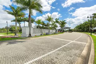 8022 Deer Lake Ct, Parkland, FL 33067 - Photo 4