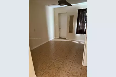 1638 SW 44th Ter, Fort Lauderdale, FL 33317 - Photo 4