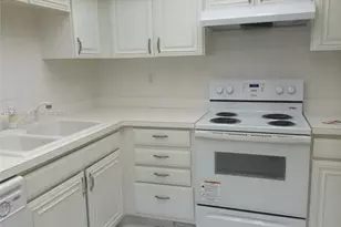 2500 Presidential Way, West Palm Beach, FL 33401 - Photo 4