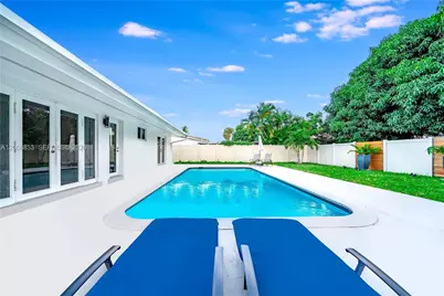 1940 NE 62nd St, Fort Lauderdale, FL 33308 - Photo 20