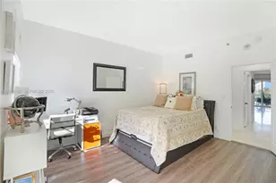 3700 Island Blvd, Aventura, FL 33160 - Photo 4
