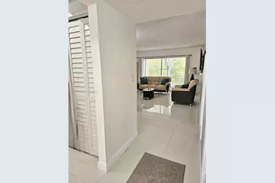 8818 W McNab Rd #303, Tamarac, FL 33321 - Photo 10