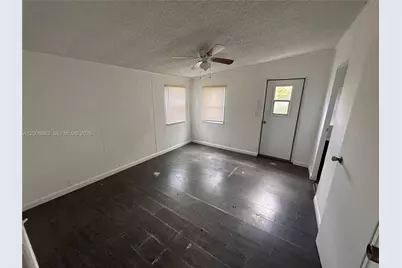 3028 SW 50th St #0, Dania Beach, FL 33312 - Photo 8