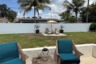 7525 Garfield St, Hollywood, FL 33024 - Photo 16