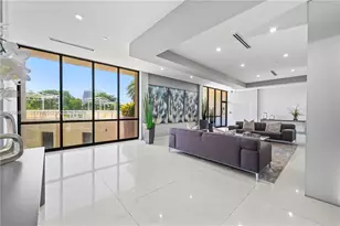 20379 W W Country Club Dr, Aventura, FL 33180 - Photo 16