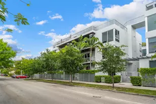 545 SW 11th St, Miami, FL 33129 - Photo 48