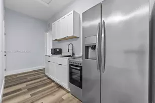 27869 SW 133rd Ave, Homestead, FL 33032 - Photo 2