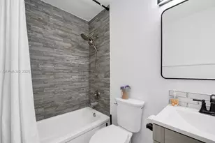 8186 NW 98th Ln, Hialeah Gardens, FL 33016 - Photo 24