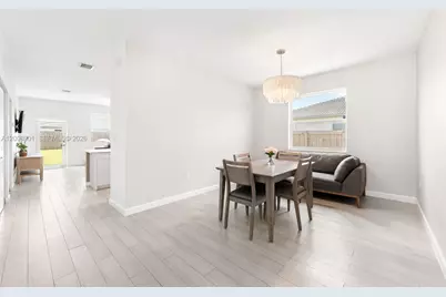 28905 SW 163rd Ct, Homestead, FL 33033 - Photo 10