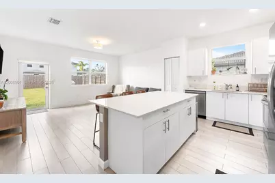 28905 SW 163rd Ct, Homestead, FL 33033 - Photo 14