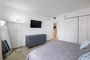 1155 S Brickell Bay Dr, Miami, FL 33131 - Photo 22