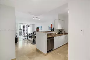 1155 S Brickell Bay Dr, Miami, FL 33131 - Photo 2