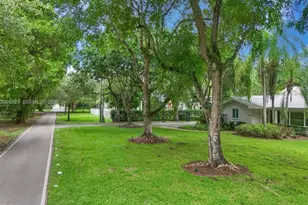 6875 SW 96th St, Pinecrest, FL 33156 - Photo 20