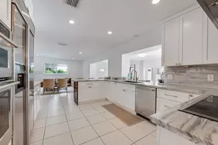 6875 SW 96th St, Pinecrest, FL 33156 - Photo 12