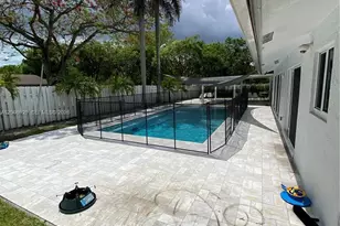 11121 SW 110th Rd, Miami, FL 33176 - Photo 30