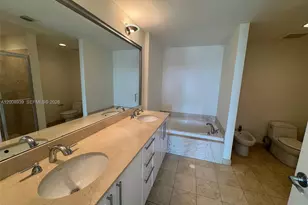 3330 NE 190th St, Aventura, FL 33180 - Photo 22
