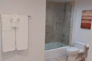 2301 Collins Ave, Miami Beach, FL 33139 - Photo 20