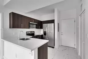 1 Curtiss Pkwy, Miami Springs, FL 33166 - Photo 2