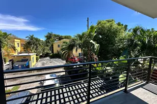 722 NE 15th Ave, Fort Lauderdale, FL 33304 - Photo 14