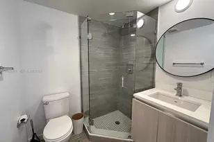 722 NE 15th Ave, Fort Lauderdale, FL 33304 - Photo 12
