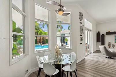 1371 Victoria Isle Dr, Weston, FL 33327 - Photo 12
