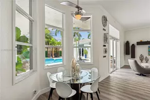 1371 Victoria Isle Dr, Weston, FL 33327 - Photo 12