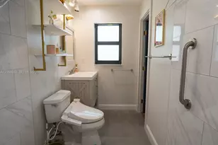 2366 SW 70th Way, Davie, FL 33317 - Photo 20