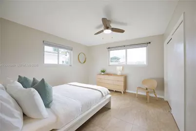 609 S Crescent Dr, Hollywood, FL 33021 - Photo 20