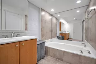 107 Heatherbrook Way, Hollywood, FL 33021 - Photo 26