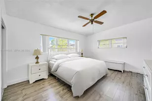 3721 NE 170th St, North Miami Beach, FL 33160 - Photo 6
