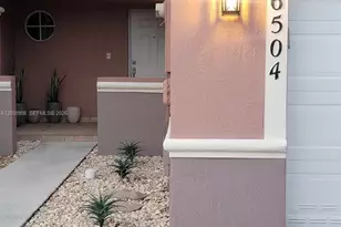16504 SW 71st Terrace, Miami, FL 33193 - Photo 8