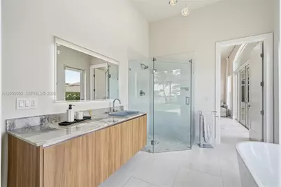 14370 Jockey Cir N, Davie, FL 33330 - Photo 44